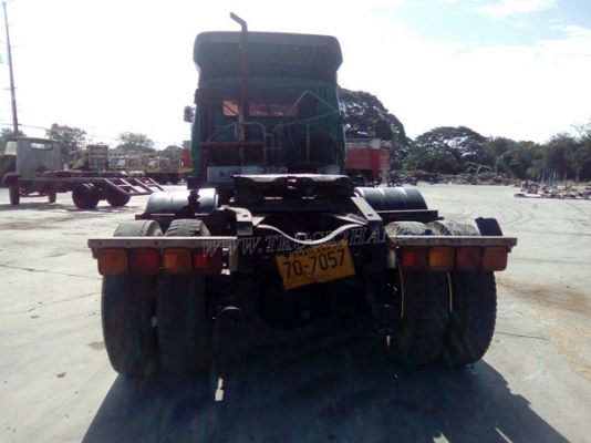 10 ล้อหัวลาก ยี่ห้อ ISUZU ปีจดทะเบียน 2544 6 สูบ เทอร์โบ 10 ล้อหัวลาก ยี่ห้อ ISUZU ปีจดทะเบียน 2544 6 สูบ เทอร์โบ