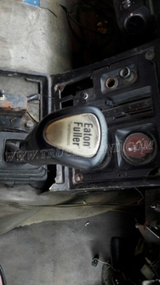 10 ล้อหัวลาก ยี่ห้อ ISUZU ปีจดทะเบียน 2544 6 สูบ เทอร์โบ