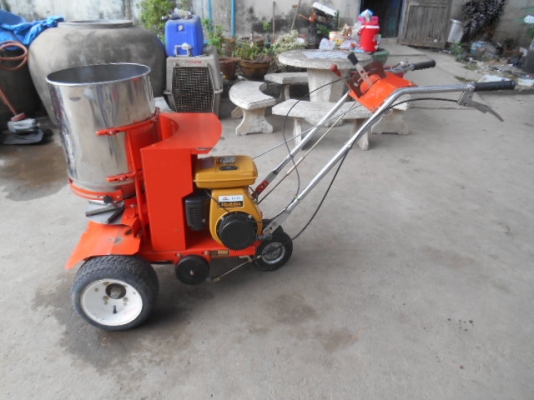 รถหว่านปุ๋ย เดินตาม พร้อมใช้งาน รถหว่านปุ๋ย เดินตาม พร้อมใช้งาน