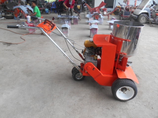 รถหว่านปุ๋ย เดินตาม พร้อมใช้งาน รถหว่านปุ๋ย เดินตาม พร้อมใช้งาน