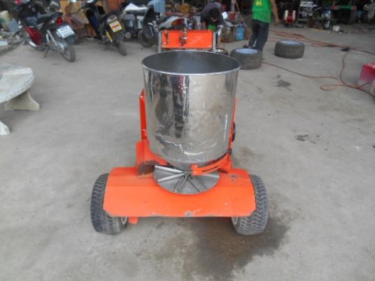 รถหว่านปุ๋ย เดินตาม พร้อมใช้งาน รถหว่านปุ๋ย เดินตาม พร้อมใช้งาน