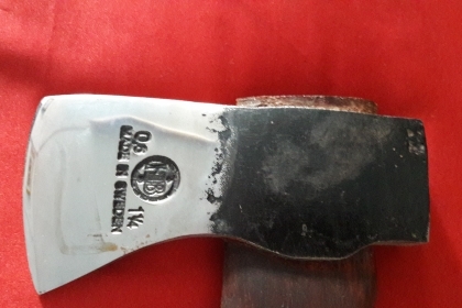 ขายขวานเสือ1 1/4ปอน HULT'S CELEBRATED AXES. MADE IN SWEDEN.