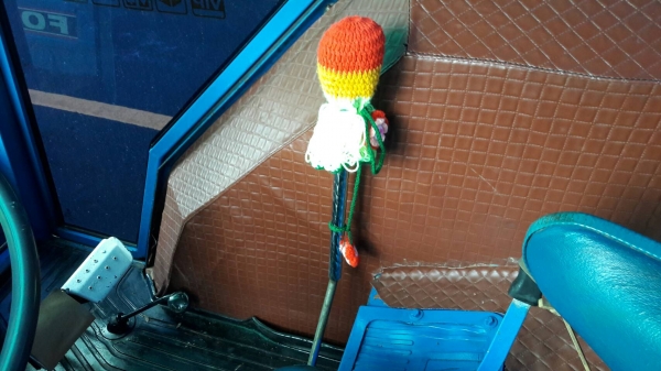 ขายรถไถ่ฟอร์ด6600ตู้แอร์ พร้อมใช้งาน เล่มพร้อมโอน ภาษีไม่ขาด.