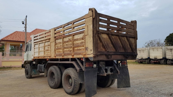 ขาย กระบะดั้ม กระบอกพร้อมปั้มไฮดรอลิค ( ยกเว้นเกียร์ฝาก) ตามสภาพ สนใจติดต่อเรา ดำสุโขทัย โทร 089-7087998,081-7855503 หรือเยี่ยมชมเว็ปไซได้ที่ www.dum-sukhothai.com