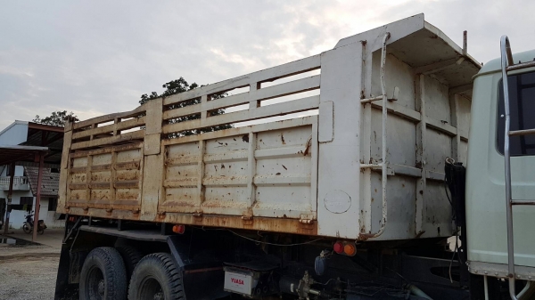 ขาย กระบะดั้ม กระบอกพร้อมปั้มไฮดรอลิค ( ยกเว้นเกียร์ฝาก) ตามสภาพ สนใจติดต่อเรา ดำสุโขทัย โทร 089-7087998,081-7855503 หรือเยี่ยมชมเว็ปไซได้ที่ www.dum-sukhothai.com