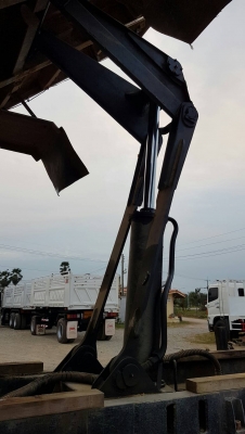 ขาย กระบะดั้ม กระบอกพร้อมปั้มไฮดรอลิค ( ยกเว้นเกียร์ฝาก) ตามสภาพ สนใจติดต่อเรา ดำสุโขทัย โทร 089-7087998,081-7855503 หรือเยี่ยมชมเว็ปไซได้ที่ www.dum-sukhothai.com