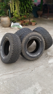 ขายยาง BF All 285/75/16