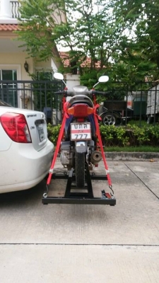 ขายถาดบรรทุก มอไซค์และ จักรยาน สำหรับรถที่มีชุดลากครับ รับน้ำหนักได้ 150กิโล หรือ ไม่เกิน125 cc มีล้อสำหรับเข็น ไม่ต้องยก ใช่เป็นทีจอดรถที่บ้านได้ครับ ราคา8500บาท พร้อมทำสี พาวเดอร์โค๊ด ขายถาดบรรทุก มอไซค์และ จักรยาน สำหรับรถที่มีชุดลากครับ รับน้ำหนักได้ 150กิโล หรือ ไม่เกิน125 cc มีล้อสำหรับเข็น ไม่ต้องยก ใช่เป็นทีจอดรถที่บ้านได้ครับ ราคา8500บาท พร้อมทำสี พาวเดอร์โค๊ด