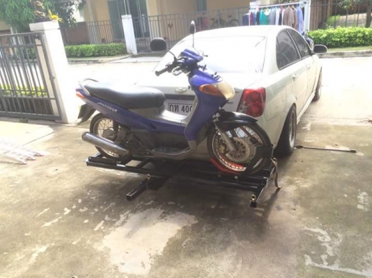 ขายถาดบรรทุก มอไซค์และ จักรยาน สำหรับรถที่มีชุดลากครับ รับน้ำหนักได้ 150กิโล หรือ ไม่เกิน125 cc มีล้อสำหรับเข็น ไม่ต้องยก ใช่เป็นทีจอดรถที่บ้านได้ครับ ราคา8500บาท พร้อมทำสี พาวเดอร์โค๊ด ขายถาดบรรทุก มอไซค์และ จักรยาน สำหรับรถที่มีชุดลากครับ รับน้ำหนักได้ 150กิโล หรือ ไม่เกิน125 cc มีล้อสำหรับเข็น ไม่ต้องยก ใช่เป็นทีจอดรถที่บ้านได้ครับ ราคา8500บาท พร้อมทำสี พาวเดอร์โค๊ด