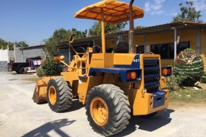 KOMATSU 507 เก่าญี่ปุ่นแท้ สภาพสวยพร้อมใช้ โทร.090-986-2521 อ๊อบ