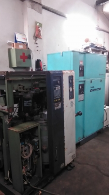 **ขายถูกๆ ปั้มลมมือสองจากญี่ปุ่น** MITSUI SEIKI 10แรง แบบสกรู  ทดสอบเรียบร้อย ทุกระบบทำงานได้ดีมากๆ ใช้งานมาไม่ถึง29000ชม.นิ่งๆเงียบๆพร้อมใช้งานครับ