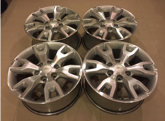 ล้อแท้ Ford Ranger Wildtrak 3.2 ขอบ18 สภาพสวย ไม่มีซ่อม ราคาไม่แพง ล้อแท้ Ford Ranger Wildtrak 3.2 ขอบ18 สภาพสวย ไม่มีซ่อม ราคาไม่แพง
