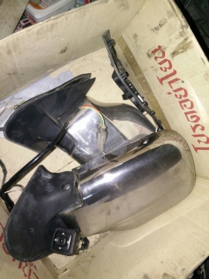 กระจกมองข้างดรากอนอาย