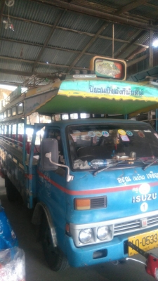 ขายด่วน รถ2แถว. อีสุ85แรง.  เครืองเดิมแน่นเปี้ยย. สวยเกียรมือ พร้อมเล่ม 180000