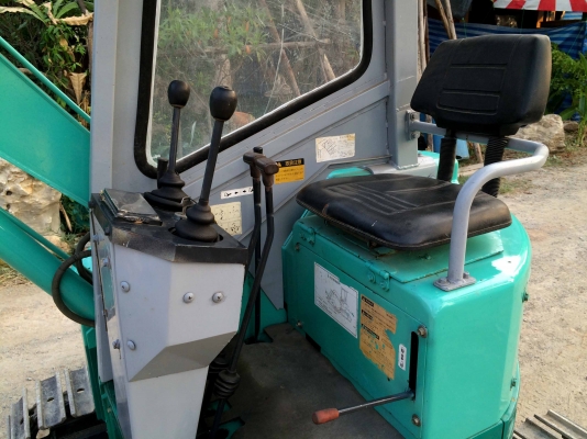 ขายรถแบคโฮ Hanix S&B150 (15แรง) สภาพสวย รถนำเข้าจากญี่ปุ่น ติดต่อ 086-324-1992 ขายรถแบคโฮ Hanix S&B150 (15แรง) สภาพสวย รถนำเข้าจากญี่ปุ่น ติดต่อ 086-324-1992