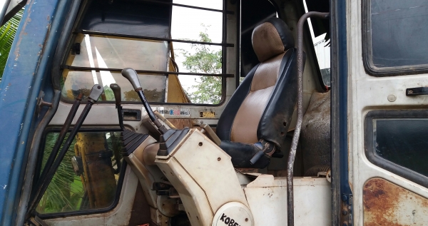 ขาย sk120-3พร้อมใช้ไฟฟ้าครบบูมอามร์สวยไม่มีโหลด