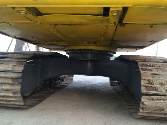 ขายรถแม็คโค KOMATSU  สนใจติดต่อ 086-324-1992