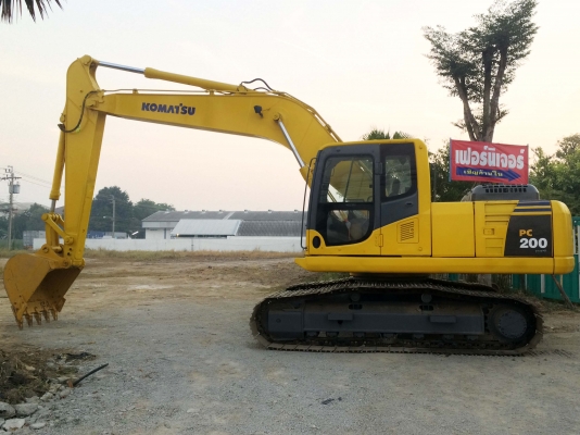 ขายรถแม็คโค KOMATSU  สนใจติดต่อ 086-324-1992
