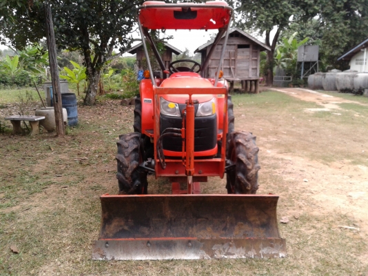 ต้องการขายรถไถ L3008 (085-0177471)]ลดสุดๆสำหรับวันนนี้ แถมโรตารี่สภาพใหม่เอี่ยมราคา40000