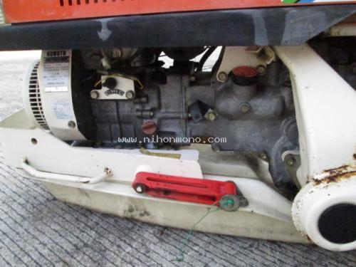 ขาย!! รถปลูกข้าวดำนาเดินตาม ใช้เครื่องเบนซินปลูก4แถว  KUBOTA  NS450 รหัสสินค้า 14001582  โทร 081-8283376