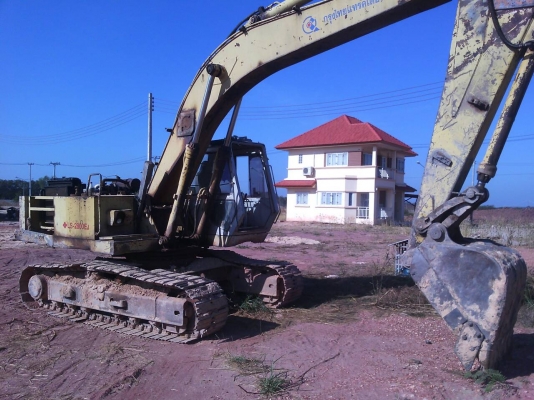 ขายด่วน แม็คโคร SUMITOMO FJ 200สภาพพร้อมใช้งาน เครื่องปั้มดี โซ่ช่วงล่างสวย รถทำงานได้ปกติ เอกสารสัญญาซื้อขาย