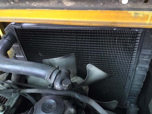 ขายด่วนน!! KOMATSU รุ่น 10 FD30 เสา 4 เมตร เกียร์ Manual