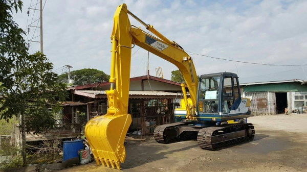 -ขออนุญาติขายรถSK120มาคทูรีเก่านอกยังไม่เคยใช้งานในเมืองไทยราคา1050000สนใจติดต่อ0853224877-0988930465