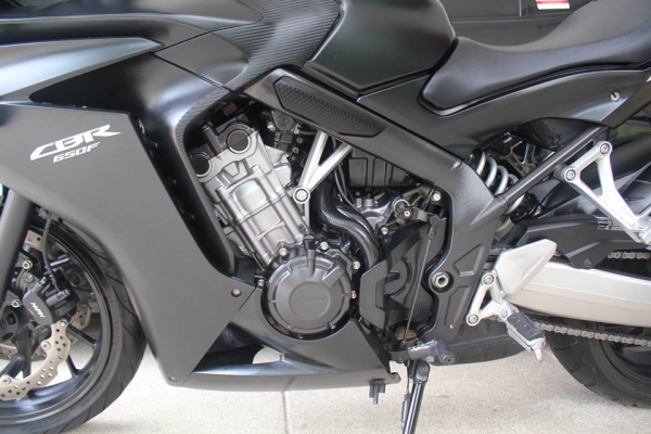 CBR650F ปี2013 รถสวยมาก จัดไฟแนนซ์ได้ รับแลก-เปลี่ยน