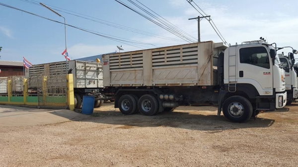 ขายรถพ่วง ISUZU เครื่อง 360 แรง ปี 56 มี 3 พ่วง กระบะดัมพ์สามมิตา ลูก 3 เพลาแท้ ทะเบียนพร้อม ขายรถพ่วง ISUZU เครื่อง 360 แรง ปี 56 มี 3 พ่วง กระบะดัมพ์สามมิตา ลูก 3 เพลาแท้ ทะเบียนพร้อม