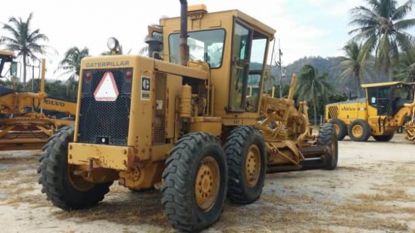 ขายรถเกรด แคท120จี ปี1985 เครื่องจักรมือสองนำเข้าสภาพดีครับ ขายรถเกรด แคท120จี ปี1985 เครื่องจักรมือสองนำเข้าสภาพดีครับ