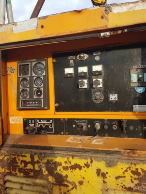 ขายเครื่องปั่นไฟ Denyo Sp 90 Kva เครื่อง Hino EL100 พร้อมใช้งาน สนใจติดต่อ 081-8481185,091-4902228 เอ