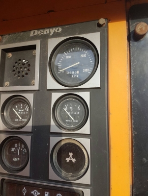 ขายเครื่องปั่นไฟ Denyo Sp 90 Kva เครื่อง Hino EL100 พร้อมใช้งาน สนใจติดต่อ 081-8481185,091-4902228 เอ