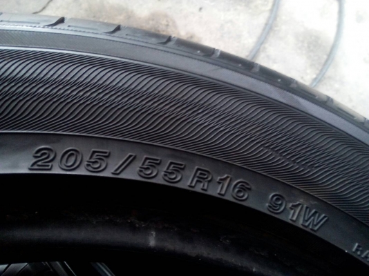 205/55R16 YOKOHAMA ADVAN dB dacibel MADE IN JAPAN ชุด 4 เส้น  tel. 081-427-3941