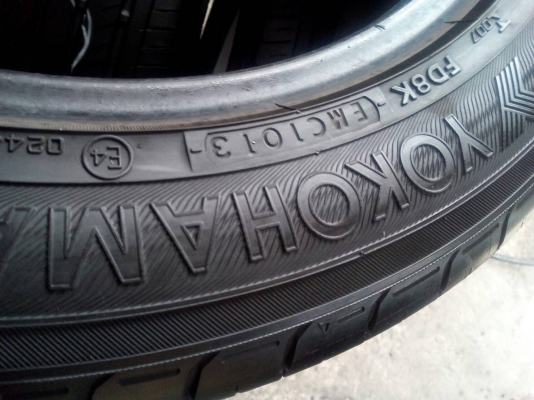 205/55R16 YOKOHAMA ADVAN dB dacibel MADE IN JAPAN ชุด 4 เส้น  tel. 081-427-3941