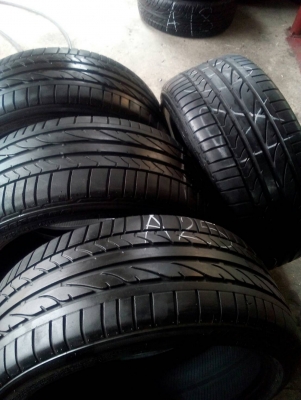225/40R18   BRIDGESTONE POTENZA RE-050A  ชุด 4 เส้น  tel. 081-427-3941