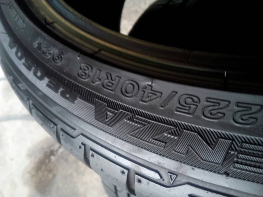225/40R18 BRIDGESTONE POTENZA RE-050A ชุด 4 เส้น tel. 081-427-3941 225/40R18 BRIDGESTONE POTENZA RE-050A ชุด 4 เส้น tel. 081-427-3941