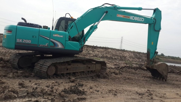 ขายด่วน!! KOBELCO SK200-8 YN-12 สภาพสวยค่ะ ขายด่วน!! KOBELCO SK200-8 YN-12 สภาพสวยค่ะ