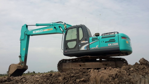 ขายด่วน!! KOBELCO SK200-8 YN-12 สภาพสวยค่ะ ขายด่วน!! KOBELCO SK200-8 YN-12 สภาพสวยค่ะ