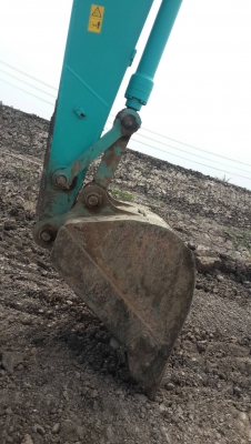 ขายด่วน!! KOBELCO SK200-8 YN-12 สภาพสวยค่ะ ขายด่วน!! KOBELCO SK200-8 YN-12 สภาพสวยค่ะ
