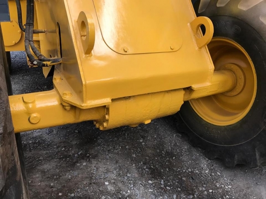 ขายรถตักล้อยาง KOMATSU WA150-3 นำเข้ามาจากประเทศญี่ปุ่น ยังไม่เคยใช้งานในประเทศไทย สภาพพร้อมใช้งาน สนใจติดต่อ081-948-5494