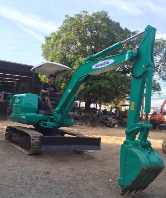 ขายรถขุดแบคโฮKOMATSU PC30รุ่น7เก่านอกญี่ปุ่นแท้เอกสารอินวอยนำเข้าไม่เคยใช้งานในไทยคับ ขายรถขุดแบคโฮKOMATSU PC30รุ่น7เก่านอกญี่ปุ่นแท้เอกสารอินวอยนำเข้าไม่เคยใช้งานในไทยคับ