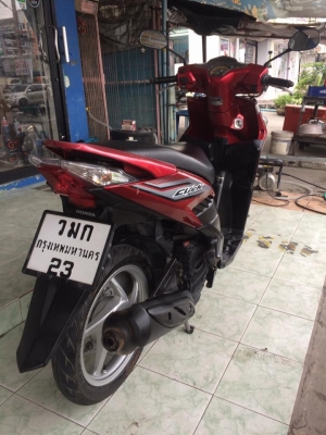 Honda Click 110i ตัวท็อปคอมบายเบรค สวยๆราคาถูกพร้อมใช้ครับ