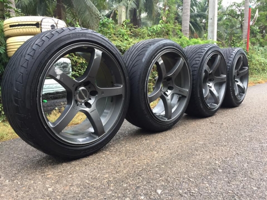 ขายล้อแม็กพร้อมยาง Prodrive ขอบ18 4ล้อ 9,500 บาท ขายล้อแม็กพร้อมยาง Prodrive ขอบ18 4ล้อ 9,500 บาท