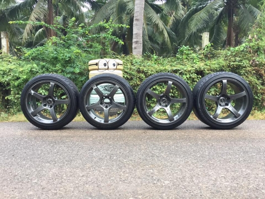 ขายล้อแม็กพร้อมยาง Prodrive ขอบ18 4ล้อ 9,500 บาท ขายล้อแม็กพร้อมยาง Prodrive ขอบ18 4ล้อ 9,500 บาท