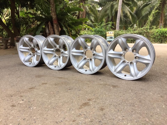ขายล้อแม็ก ISUZU แท้ ขอบ 16 ลายเล็บเหยี่ยว 4 วง ราคา 10,500บาท