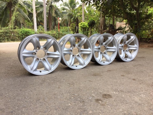 ขายล้อแม็ก ISUZU แท้ ขอบ 16 ลายเล็บเหยี่ยว 4 วง ราคา 10,500บาท