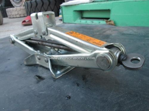 ถูกสุดๆ แม่แรงยกรถ NISSAN รหัสสินค้า 80904203 โทร 081-8283376 Line ID : nihonmono ถูกสุดๆ แม่แรงยกรถ NISSAN รหัสสินค้า 80904203 โทร 081-8283376 Line ID : nihonmono