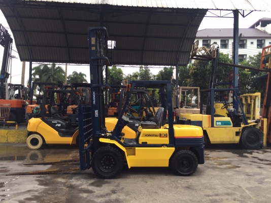 KOMATSU FD30-11 เครื่องดีเซล เกียร์ออโต้ เสาสูง7.50เมตร สนใจติดต่อ083-062-0223(ปอน)