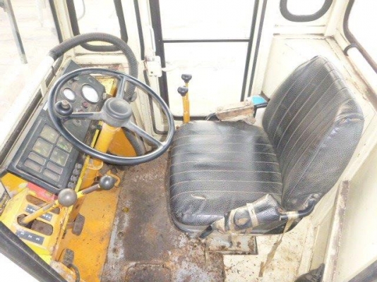 ขาย รถตัก Komatsu 510 ขาย รถตัก Komatsu 510