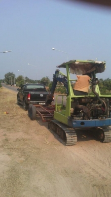 ขายรถแบ็คโฮเล็ก PC20 พร้อมเทลเลอร์